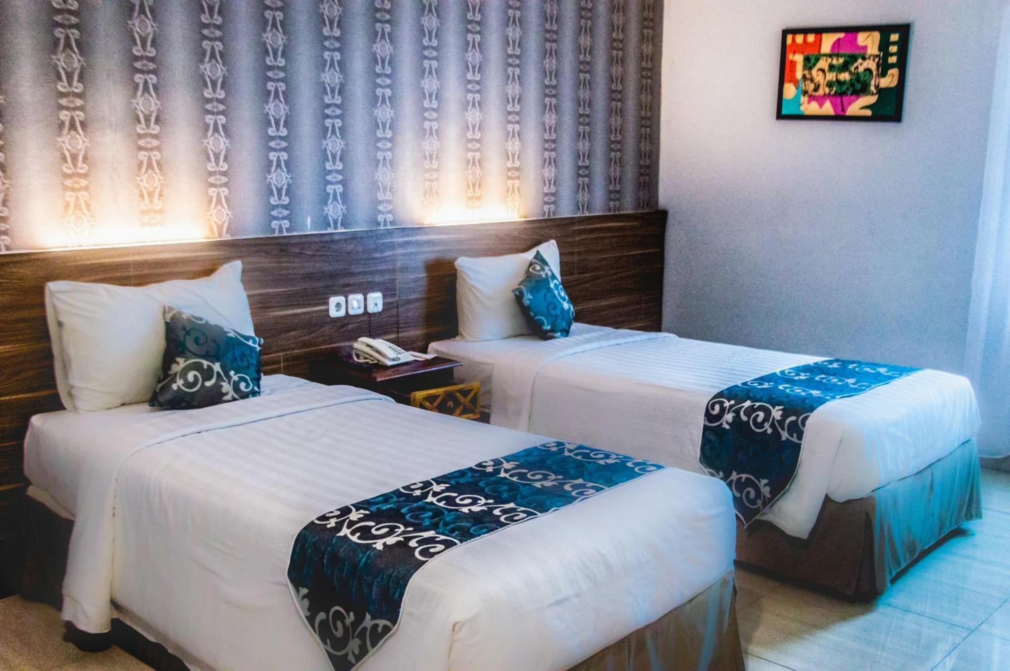 Grand Amira Hotel Solo, Azana Hotels Collection Εξωτερικό φωτογραφία