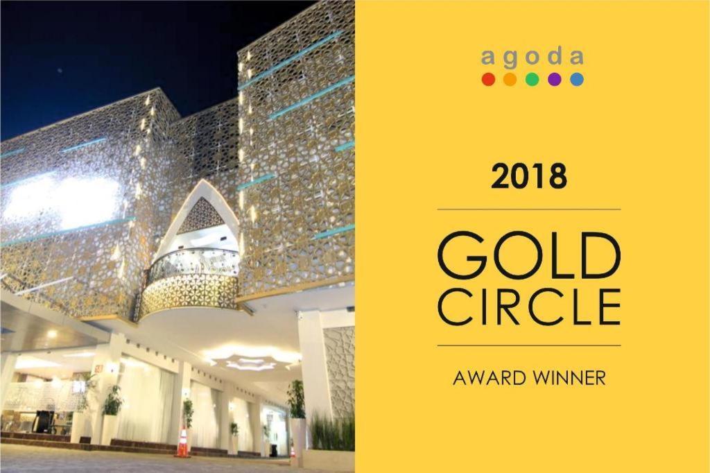 Grand Amira Hotel Solo, Azana Hotels Collection Εξωτερικό φωτογραφία