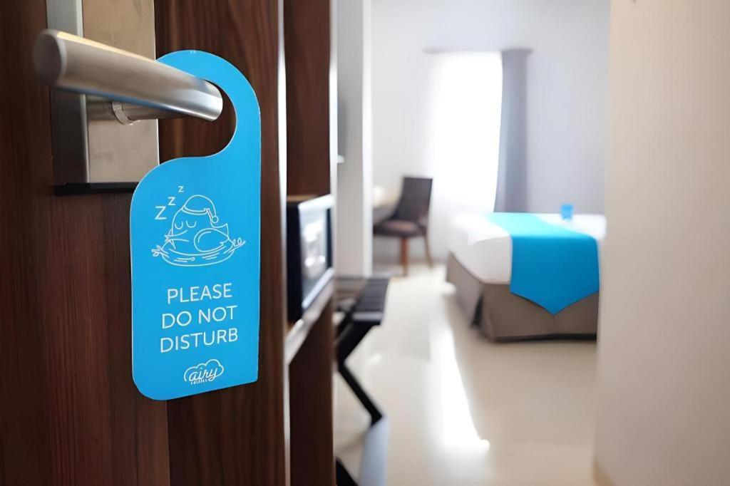 Grand Amira Hotel Solo, Azana Hotels Collection Εξωτερικό φωτογραφία