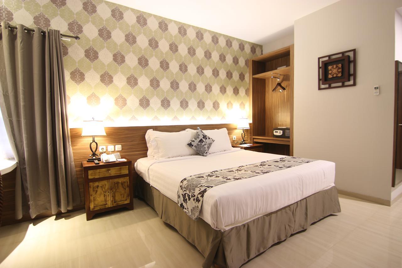 Grand Amira Hotel Solo, Azana Hotels Collection Εξωτερικό φωτογραφία